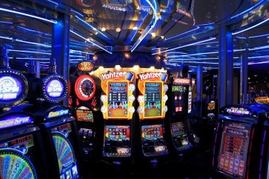 Live dealer studio setup with multiple camera angles and professional lighting